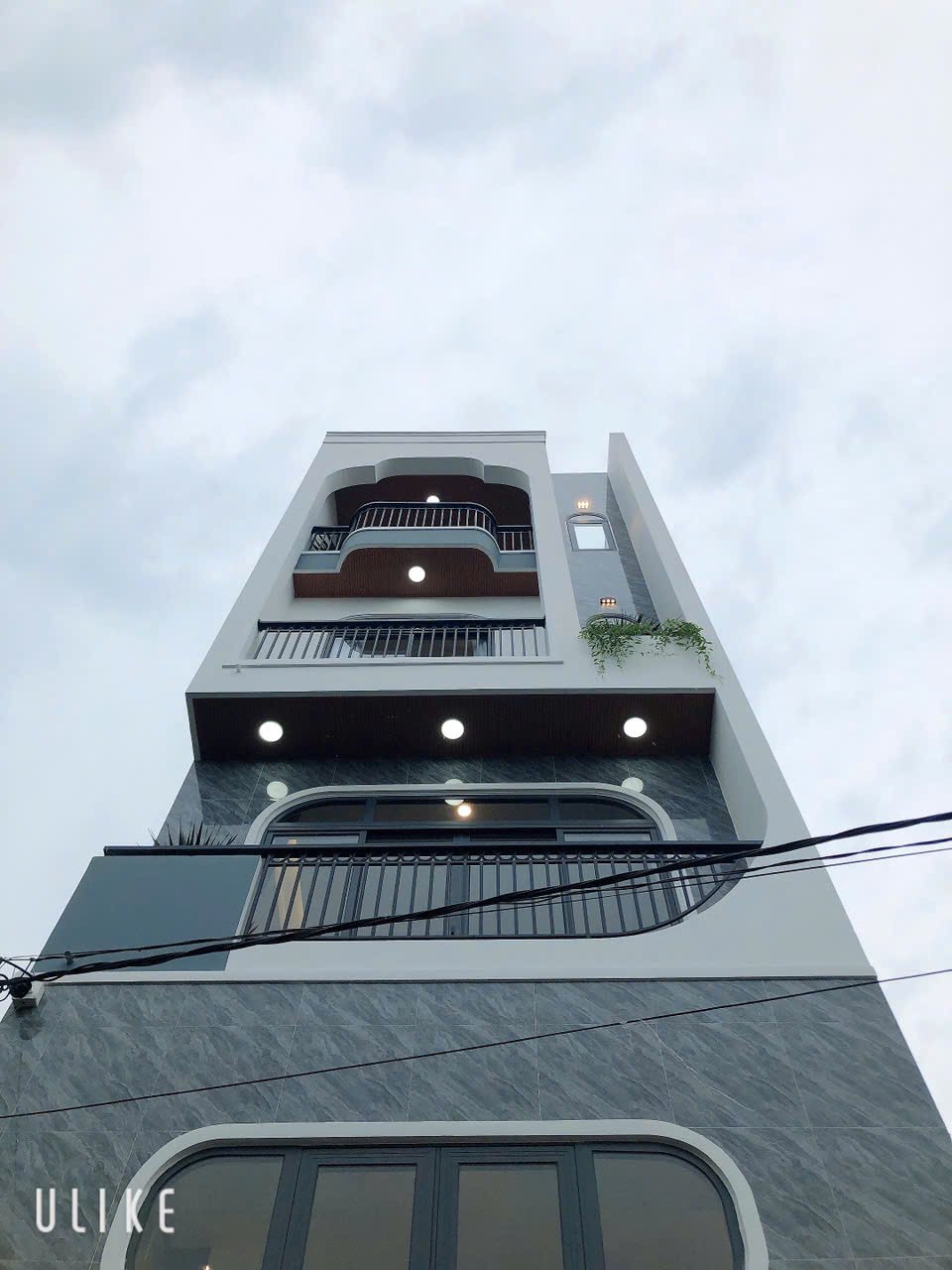 Bán nhà mới xây đường Nguyễn Ảnh Thủ - Hình 1